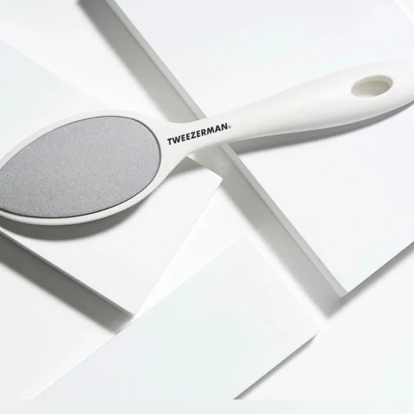 Tweezerman Sole Smoother Anti-Bacterial Callus Stone NEW Get Feet Sandal Ready - Picture 2 of 6